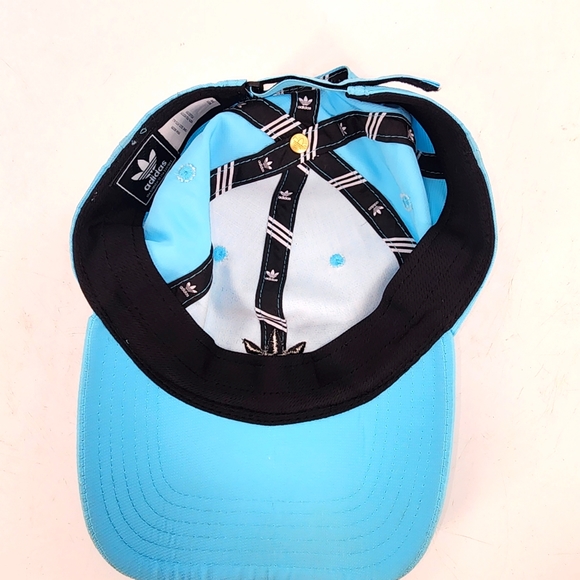 Adidas Hat. - Picture 3 of 5